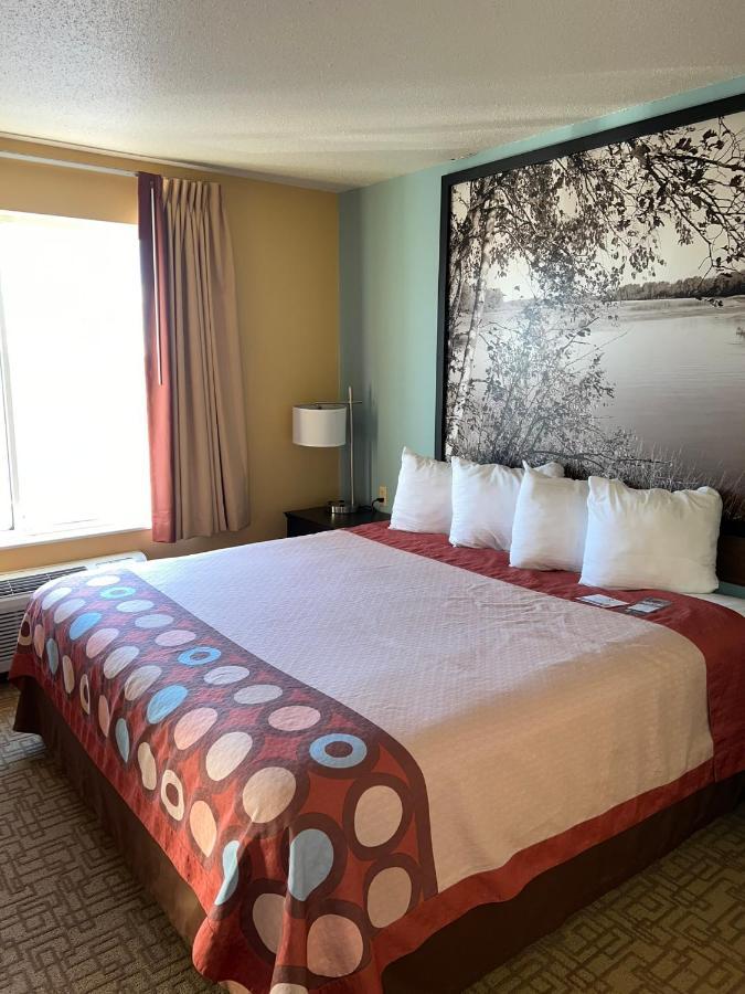 Super 8 By Wyndham Jackson Mn Hotel Ngoại thất bức ảnh